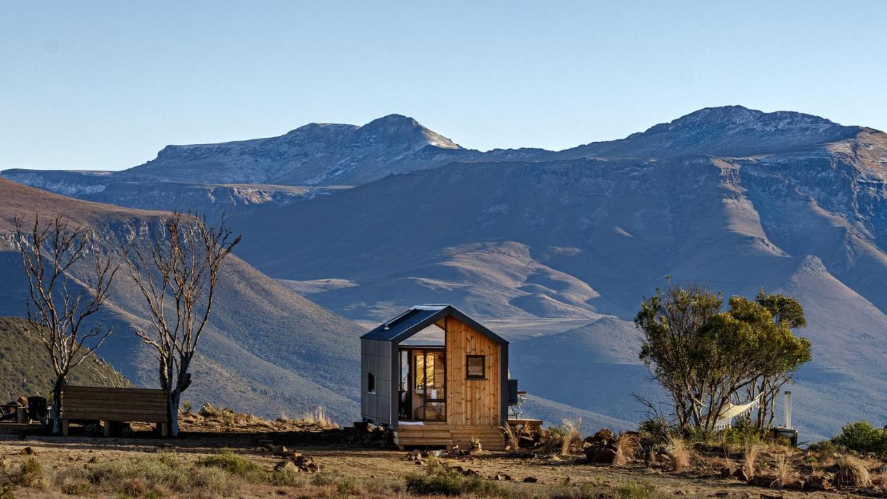 Mount Camdeboo Private Game Reserve By Newmark Graaff Reinet Bagian luar foto